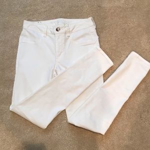 American Eagle White Jeggins Jeans - Size 6